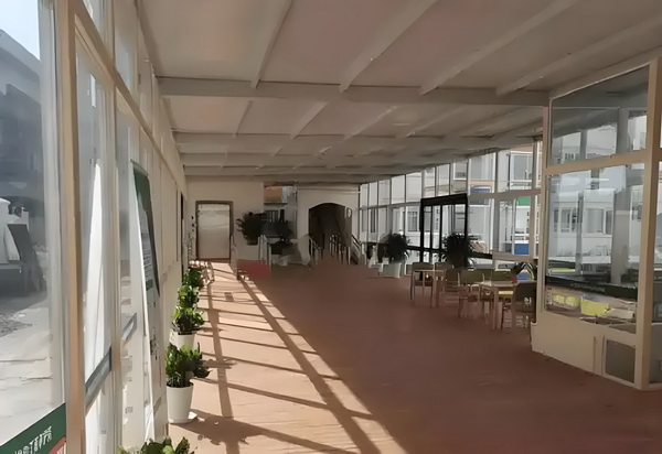 杨幂在首映礼上的一个举动，让赵丽颖再成为焦点