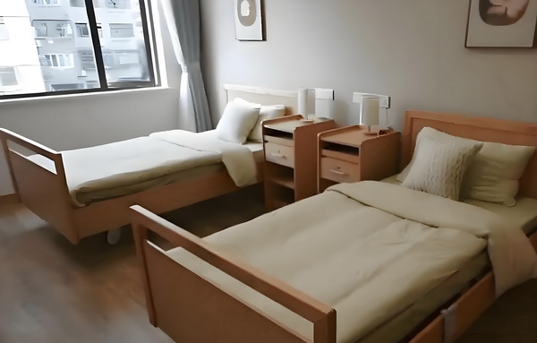 阿娇一个人独居北京3居室，自称比香港要便宜
